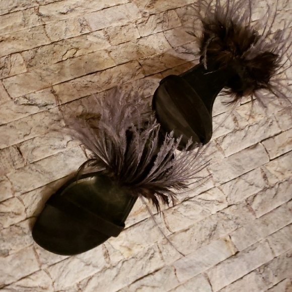 ONE BERNARDO sandals. NWT. - Picture 6 of 17